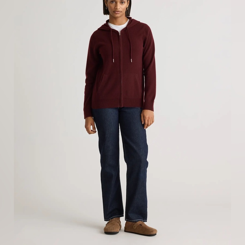 QUINCE Mongolian Cashmere Full-Zip Hoodie Rich Burgundy - Picture 2 of 10
